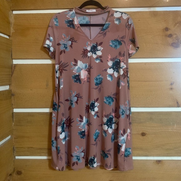 Floral Dress - Picture 1 of 1